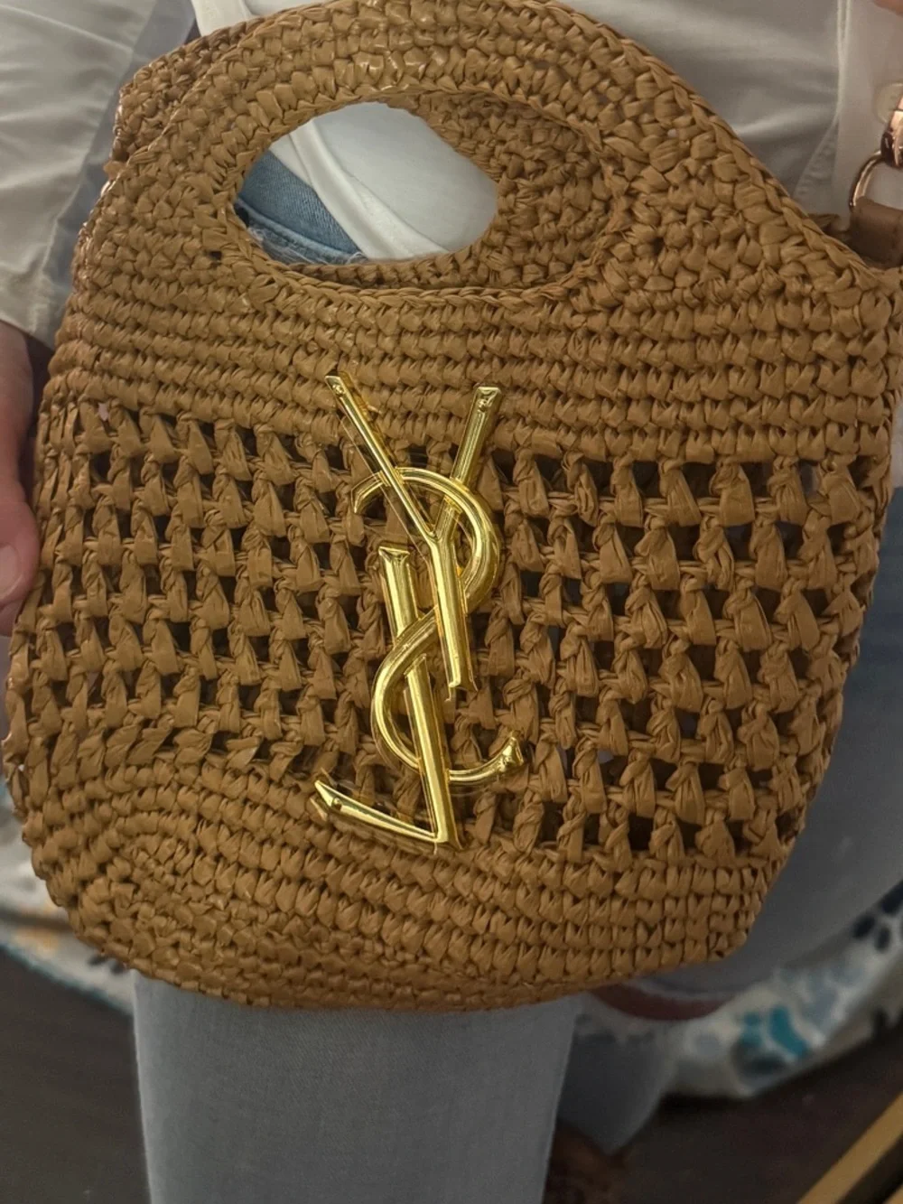 Yves Saint Laurent Tan Woven Raffia Crossbody with Gold YSL Emblem - Picture 5 of 8